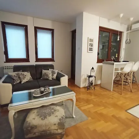 White Apartment Banja Luka